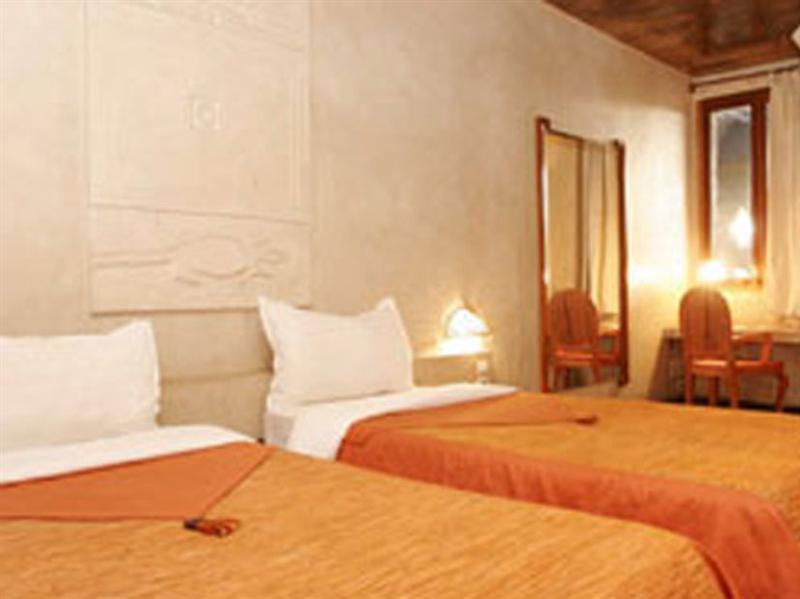 Hotel Sokhamon Dakar Exterior foto
